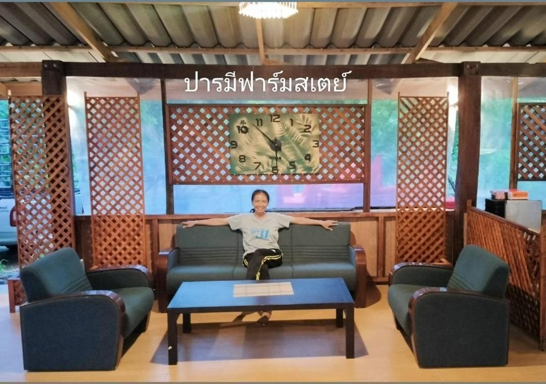 ปารมีฟาร์มสเตย์ Takuapa Bagian luar foto